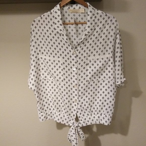 NWT Anthropologie BeachGold Button Down w/ Tie Blouse - Picture 6 of 10